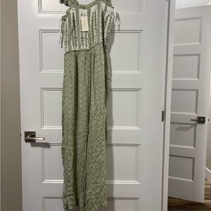 💚 Sim &Sam Floral Jumpsuit XL Nwt 💚